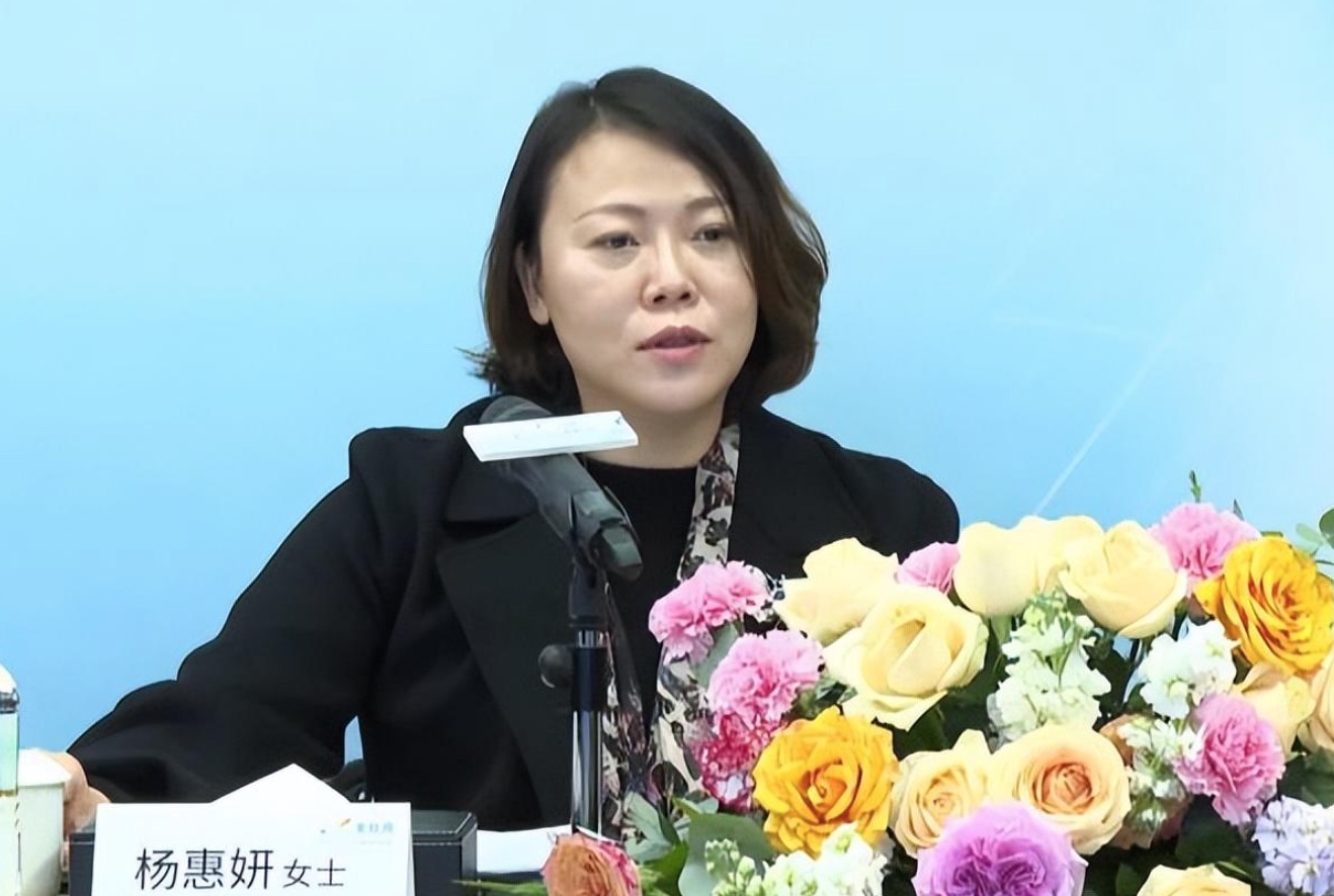 杨惠妍：公司资产负债表仍相对健康 做正确的事情相信公司是可以穿越周期