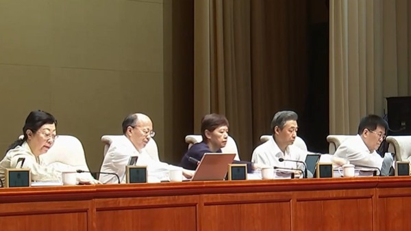 市人大常委会会议闭幕 表决通过北京市实施动物防疫法办法