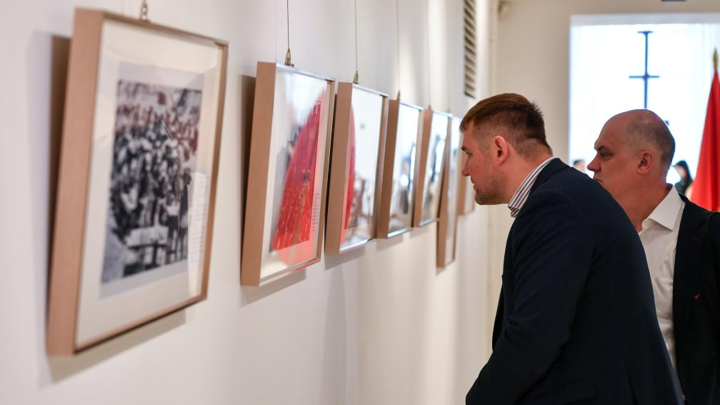 纪念抗战胜利80周年图片展在莫斯科举办
