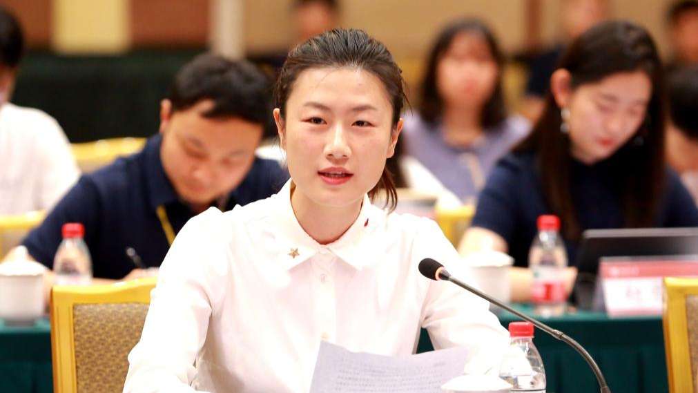 丁宁的“新发球局”