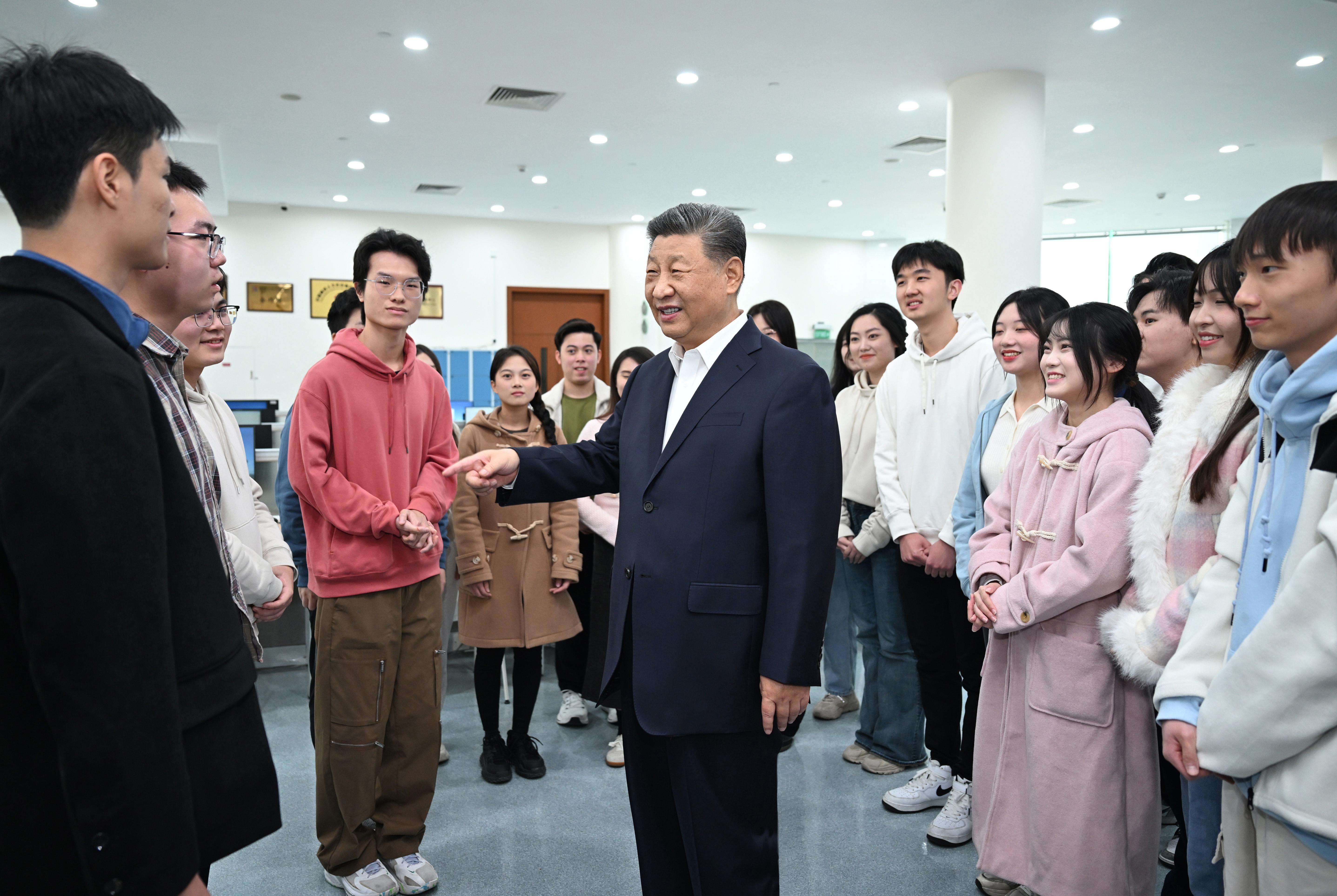 847e7062-9a37-4db4-a34b-9e9224c23f46.jpg 人民领袖|一副对联里的青春寄望