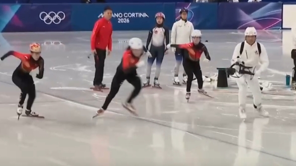 中国队“冰上坚守、雪上奔涌” 为中国健儿执着与锐气欢呼