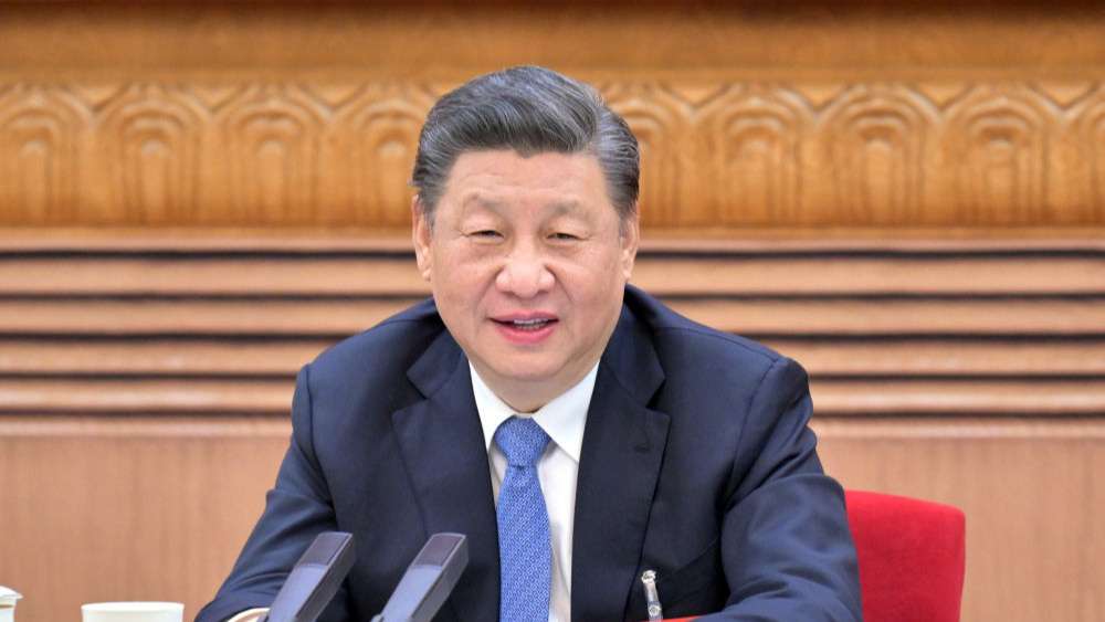 在全国两会期间，习近平总书记常常谈及民族团结进步话题。