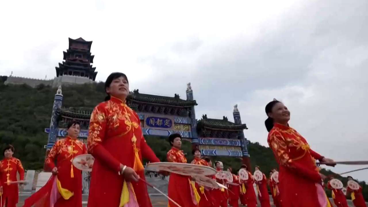 春风习习的地方—沿着总书记新春的足迹｜总书记的鼓励记心间 让更多人爱上太平鼓