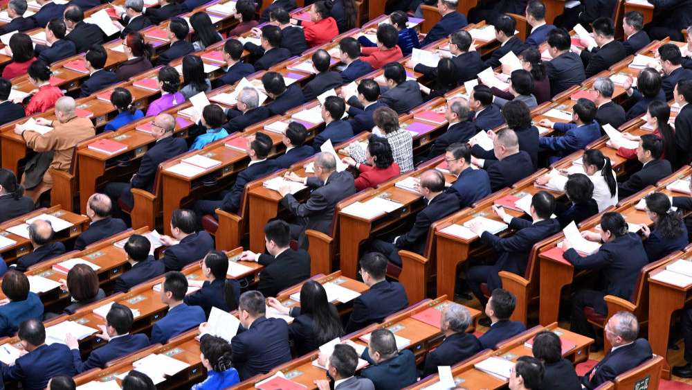 “中国的昨天已经写在人类的史册上，中国的今天正在亿万人民手中创造，中国的明天必将更加美好。”