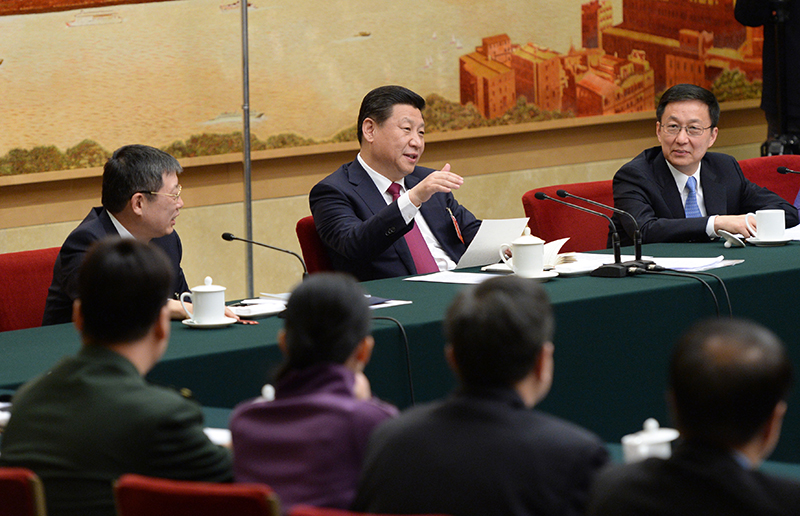 2014年3月习近平总书记参加十二届全国人大二次会议上海代表团的审议。